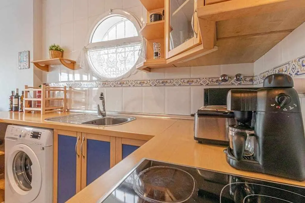 797Holidayrentals- Apartamento en Torremuelle con terraza y piscina Benalmádena 0*,  España